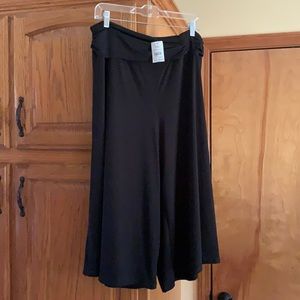 Capri length palazzo pants